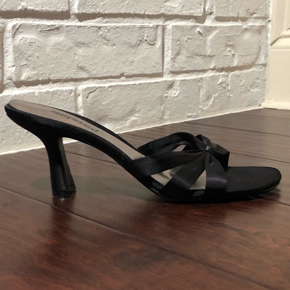 Unlisted Sexy Slip On Kitten Heel - Picture 6 of 6